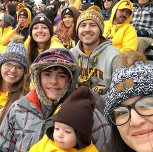 Meet your Posher, Zach